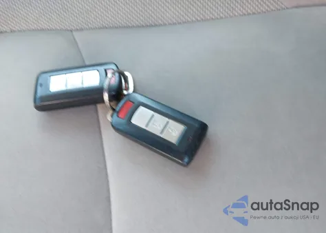 2008 Mitsubishi Outlander Ls z USA, uszkodzony, nr VIN JA4MS31X68Z012647